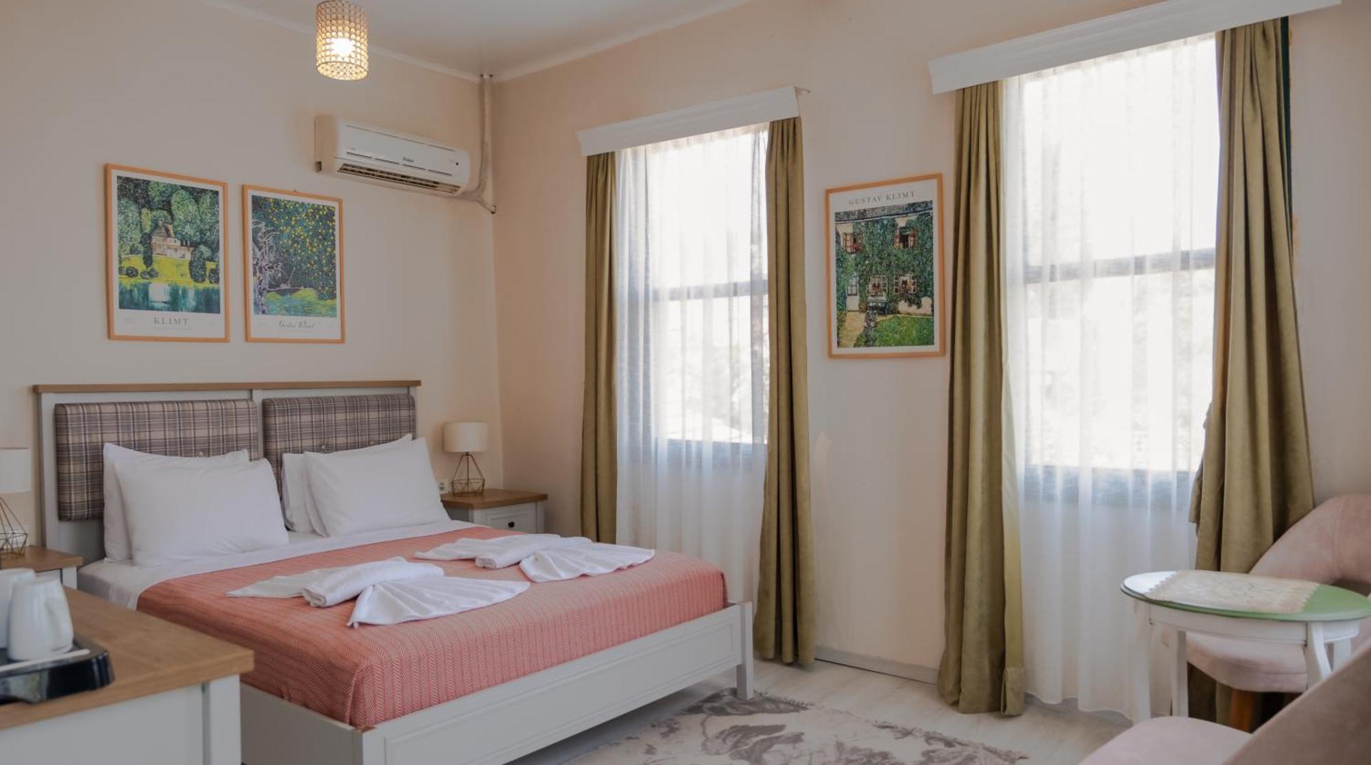 Garden Palace Boutique Hotel Kuşadası Exterior photo