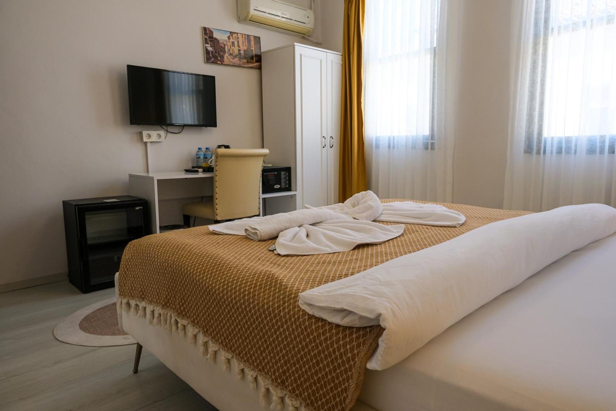 Garden Palace Boutique Hotel Kuşadası Exterior photo